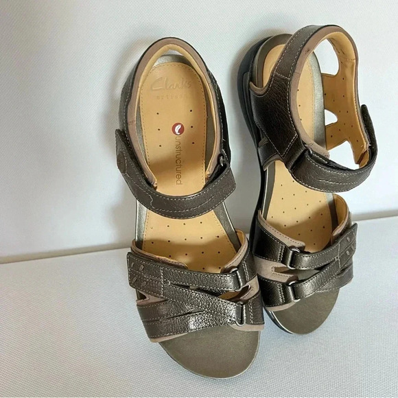 Clarks Un Vasha Sandal Bronze Leather Strappy Velcro Adjustable Fit Size 7 - Picture 5 of 9
